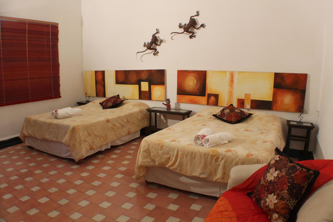 Casa Madero Rooms Cuernavaca Eksteriør bilde